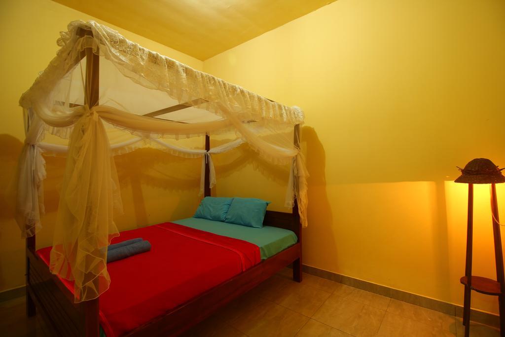 Edy Homestay موندوغْ الغرفة الصورة